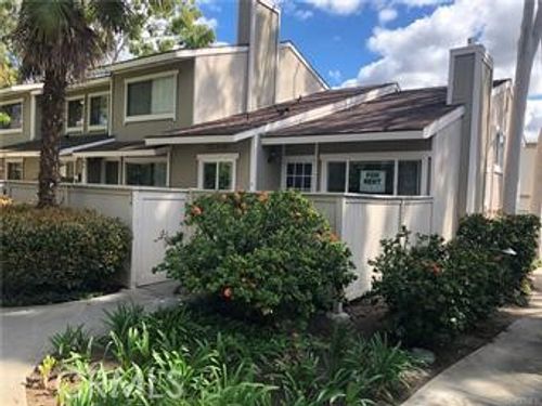 54-3160 Palm Via, Anaheim, CA, 92801-1039 | Card Image