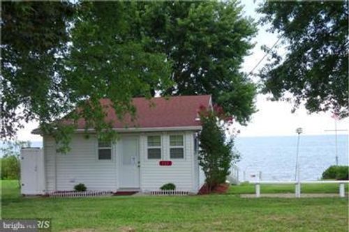 161 Chesapeake Ave, PRINCE FREDERICK, MD, 20678-4835 | Card Image