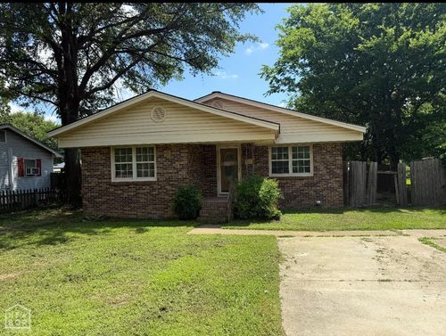 812 Swaney Ave, Trumann, AR, 72472-1530 | Card Image
