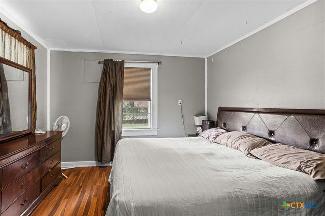 921 S Laurel Ave, House other with 3 bedrooms, 1 bathrooms and null parking in Luling TX | Image 12