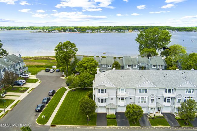 401 Captains Way, Condo with 2 bedrooms, 4 bathrooms and null parking in Neptune NJ | Image 47