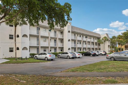 apt-208-8135 Sunrise Lakes Blvd, Sunrise, FL, 33322-1558 | Card Image