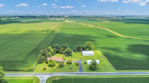 1102 County Road 600 N, Tolono, IL, 61880-9737 | Card Image