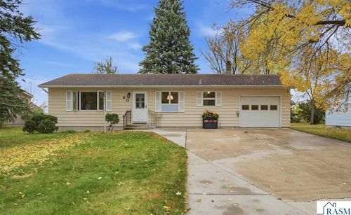 80 Se 10th Street, Wells, MN, 56097 | Card Image