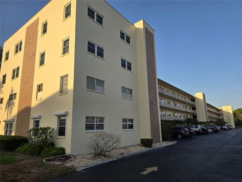 unit-303-5705 80th St N, Kenneth City, FL, 33709-5837 | Card Image