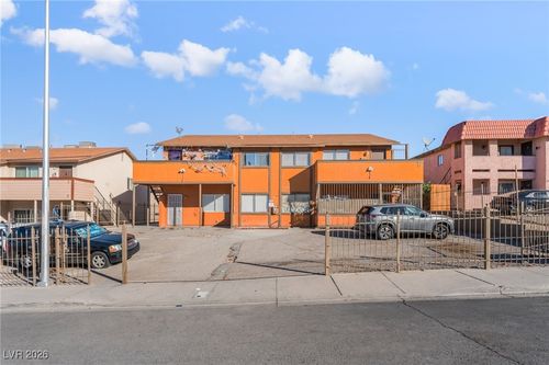 d-6982 Hopkins Drive, Las Vegas, NV, 89156 | Card Image