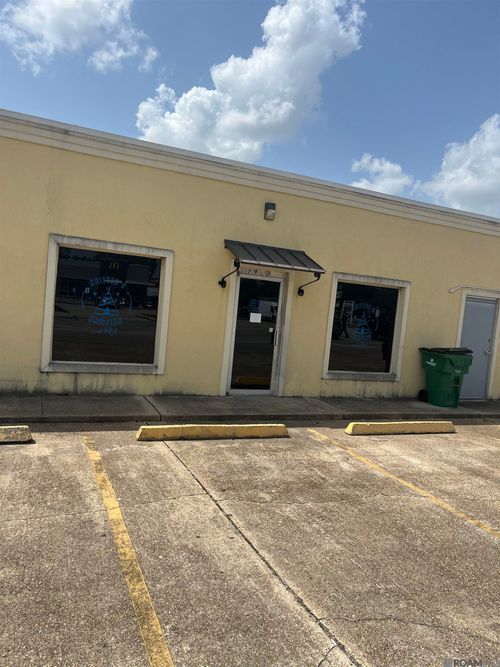 57910 Broadway St, Plaquemine, LA, 70764-3725 | Card Image