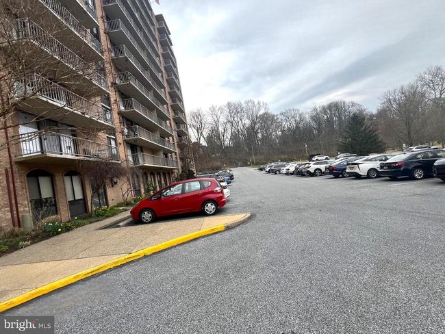 APT-308 - 801 Yale Ave, Condo with 3 bedrooms, 2 bathrooms and null parking in SWARTHMORE PA | Image 4