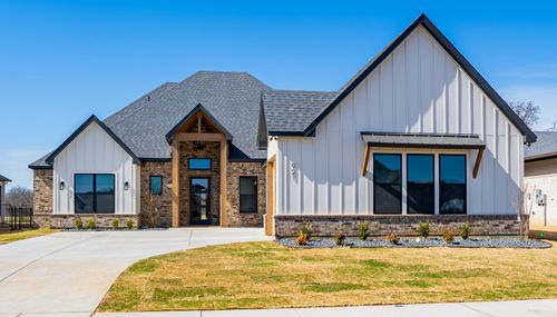 921 Bandon Dunes Dr, Burleson, TX, 76028-3805 | Card Image