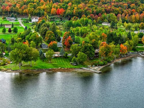 230 Campbell Road, Newport City, VT, 05855 | Card Image