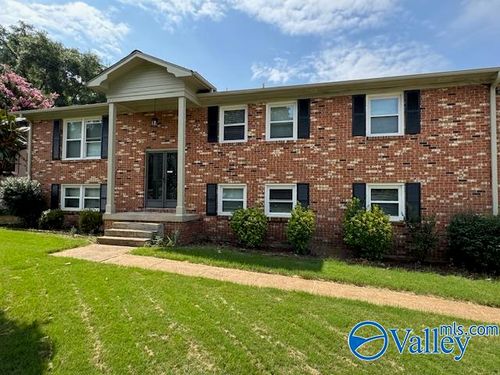 418 Curtis Dr Se, Huntsville, AL, 35803-1036 | Card Image