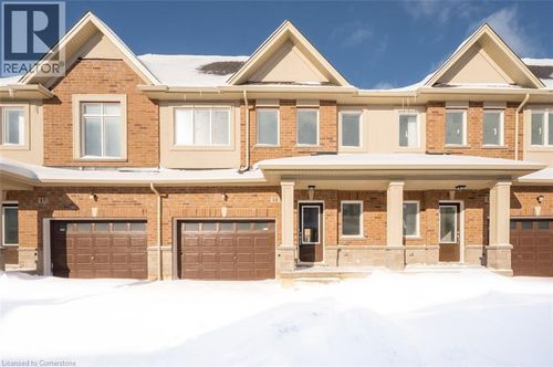 18-205 Thames Way, Hamilton, ON, L0R1W0 | Card Image