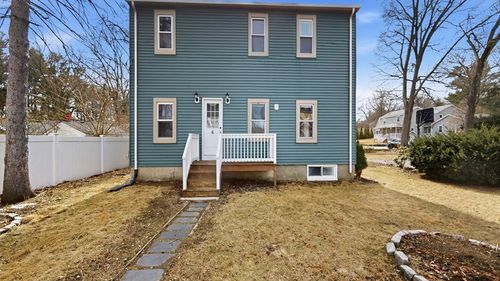 6 Balsamwood Ave, Billerica, MA, 01821-2302 | Card Image