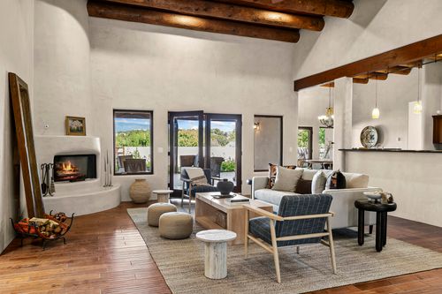 9B Paseo Del Pajaro, Santa Fe, NM, 87506 | Card Image
