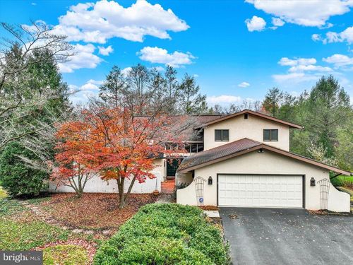 811 Michigan Ave, LEMOYNE, PA, 17043-1207 | Card Image