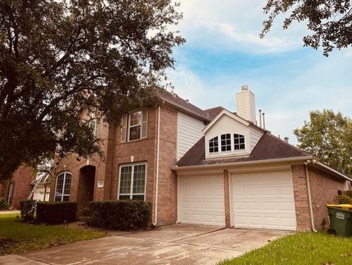 2503 Westerlake Dr, Pearland, TX, 77584-7215 | Card Image