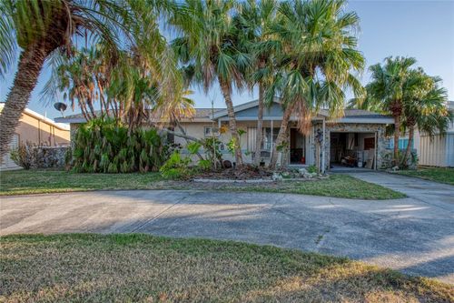 325 173rd Avenue E, NORTH REDINGTON BEACH, FL, 33708 | Card Image