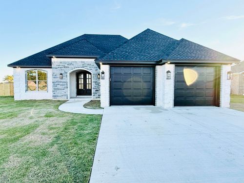 1401 Pamela Dr, Lake City, AR, 72437-8008 | Card Image