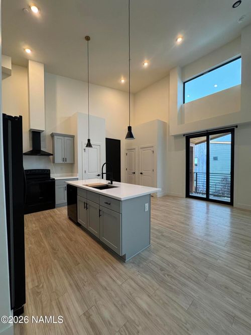 210-1221 E Emma Drive, Flagstaff, AZ, 86001 | Card Image