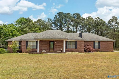 1985 New Center Rd, Somerville, AL, 35670-3820 | Card Image