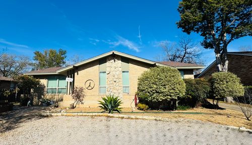 2615 Gladiolus Ln, Dallas, TX, 75233-4013 | Card Image