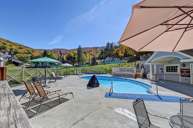 526 - 37 Corey Rd, Condo with 1 bedrooms, 1 bathrooms and null parking in Hancock MA | Image 17