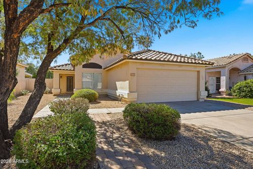7133 W La Senda Dr, Glendale, AZ, 85310-5685 | Card Image
