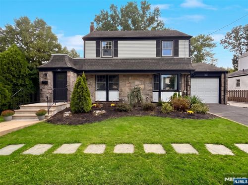 175 Manning Ave, River Edge, NJ, 07661-2122 | Card Image