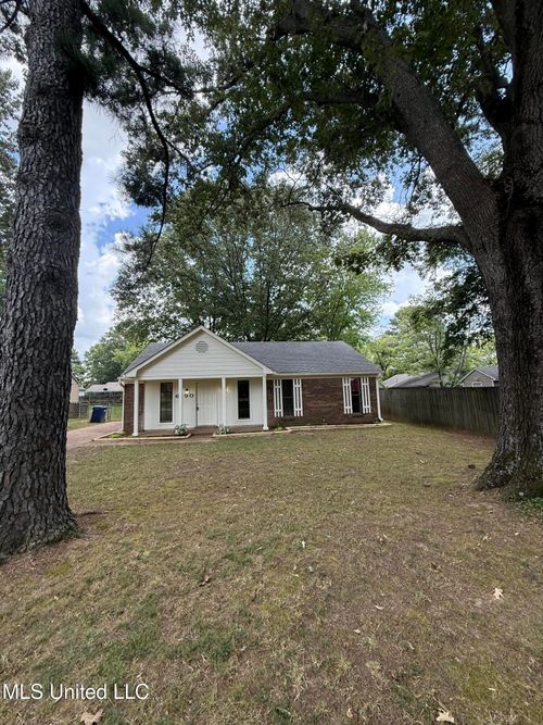 6190 Carroll Cv W, Horn Lake, MS, 38637-2566 | Card Image
