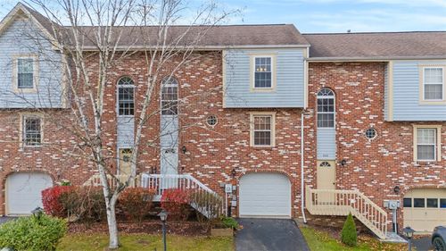 522 Carters Grove Dr, Gibsonia, PA, 15044-9566 | Card Image