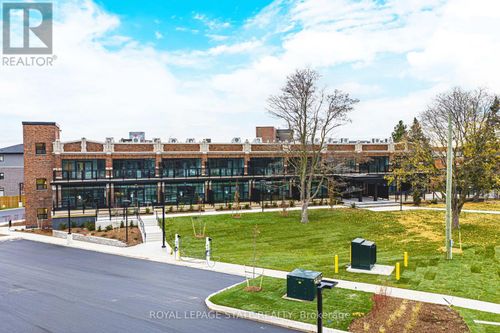 205-555 Sanatorium Road, Hamilton (Mountview), ON, L9C2B1 | Card Image