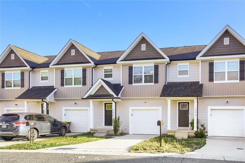 306 Beaumont Circle, Clemmons, NC, 27012 | Card Image