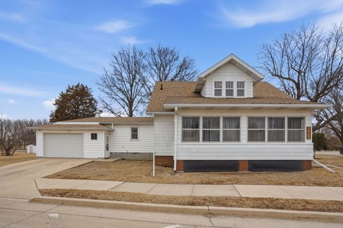 502 W Front St, Annawan, IL, 61234-9789 | Card Image