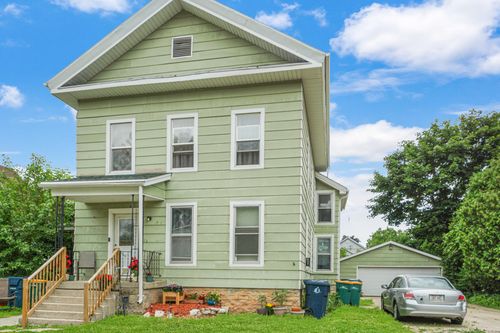 95 8th St, Fond Du Lac, WI, 54935-5054 | Card Image