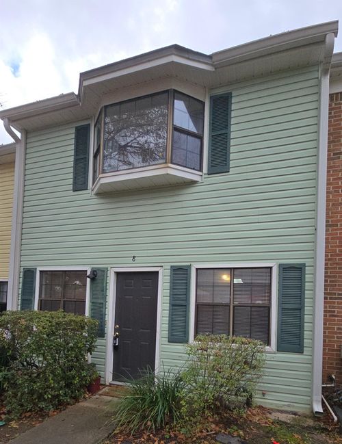apt-8-812 W Carolina St, TALLAHASSEE, FL, 32304-7782 | Card Image