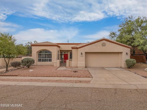 2430 N Quesnel Loop, Tucson, AZ, 85715-6823 | Card Image