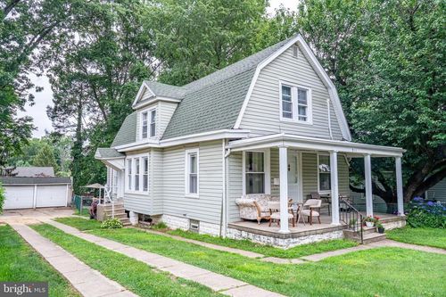 211 Park Ave, JENKINTOWN, PA, 19046-4244 | Card Image