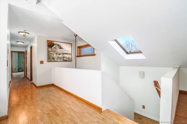 The upper level is open and bright. | Image 29