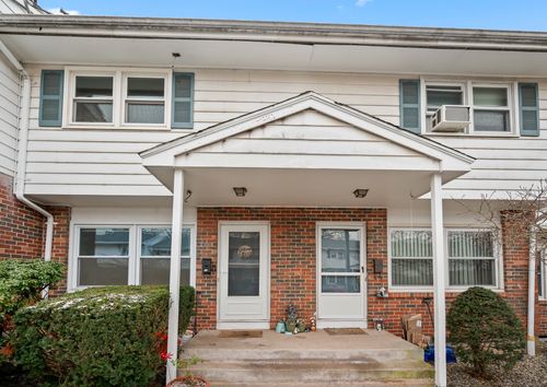 apt-22-16 Lawton Rd, Manchester, CT, 06042-3603 | Card Image