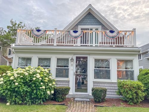 8 East Blvd, Onset, MA, 02558-1875 | Card Image