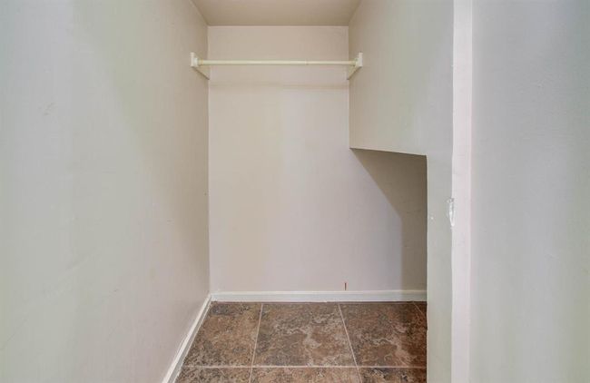 APT-2 - 5701 Winsome Ln, Townhouse with 2 bedrooms, 3 bathrooms and 1 parking in Houston TX | Image 13