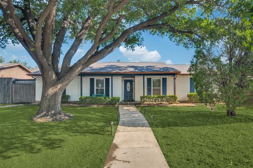 1301 Windy Meadow Dr, Plano, TX, 75023-4960 | Card Image