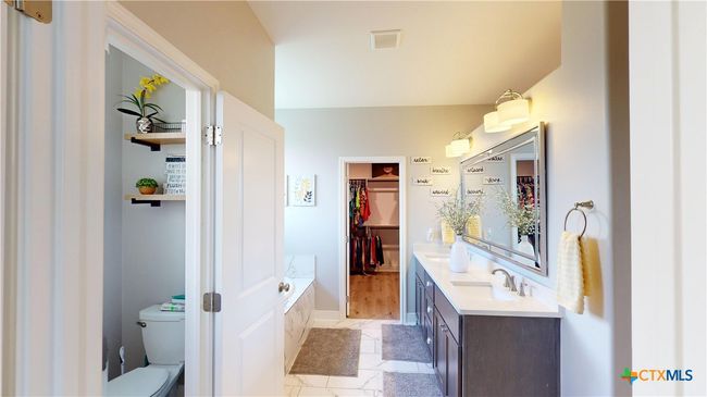 Master bathroom | Image 22