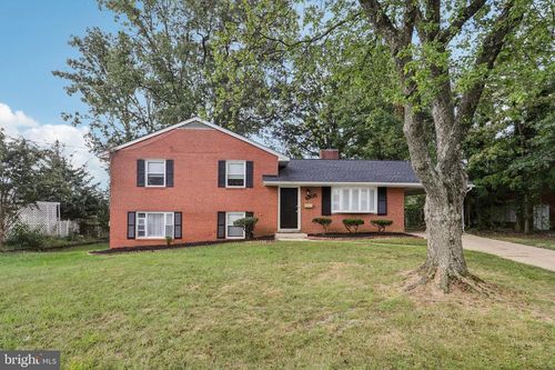 6105 Hibbling Ave, SPRINGFIELD, VA, 22150-3328 | Card Image