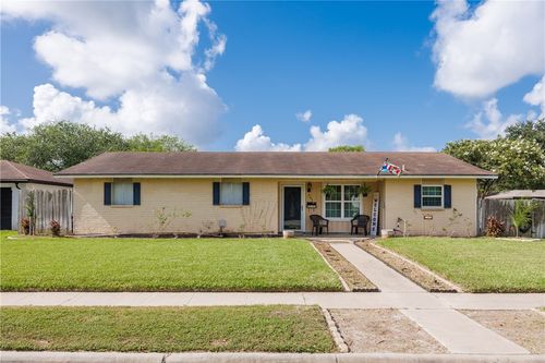 241 Briarwood Drive, Kingsville, TX, 78363 | Card Image