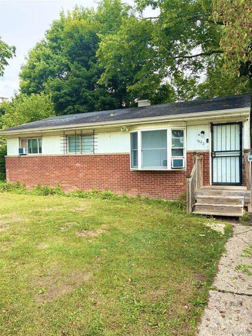 1622 Barbara Dr, Flint, MI, 48504-1640 | Card Image