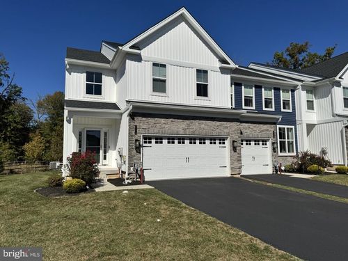 213 Wynstone Ct, COLMAR, PA, 18915-3107 | Card Image