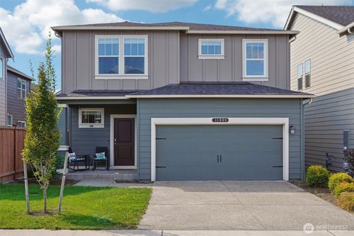 11009 Emmons Ct E, Puyallup, WA, 98374-4030 | Card Image