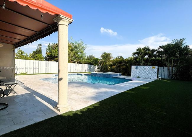 15264 Sw 43rd Ct, House other with 3 bedrooms, 2 bathrooms and null parking in Miramar FL | Image 20