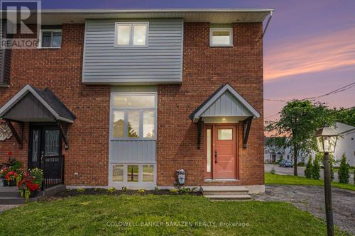 36 Mccallum St, Almonte, ON, K0A1A0 | Card Image